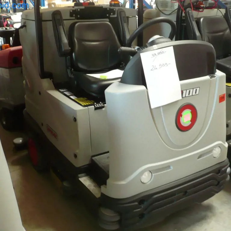 Nassschrubbautomatutomat Comac C100