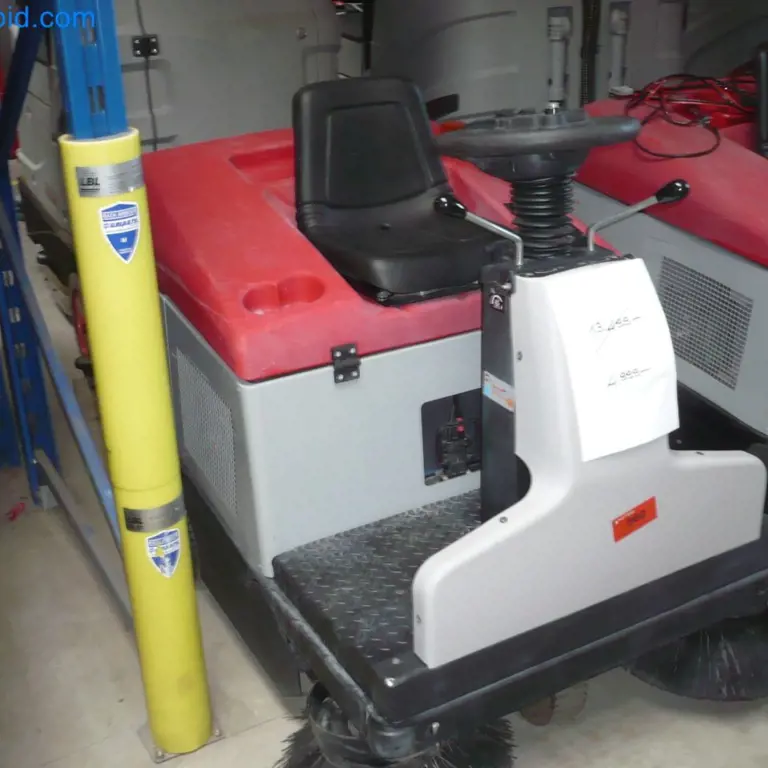 Aufsitzkehrmaschine RCM S78