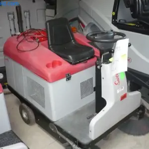 Aufsitzkehrmaschine RCM S78