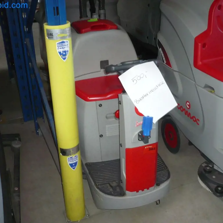 Nassschrubbautomatutomat Comac Inova 55B