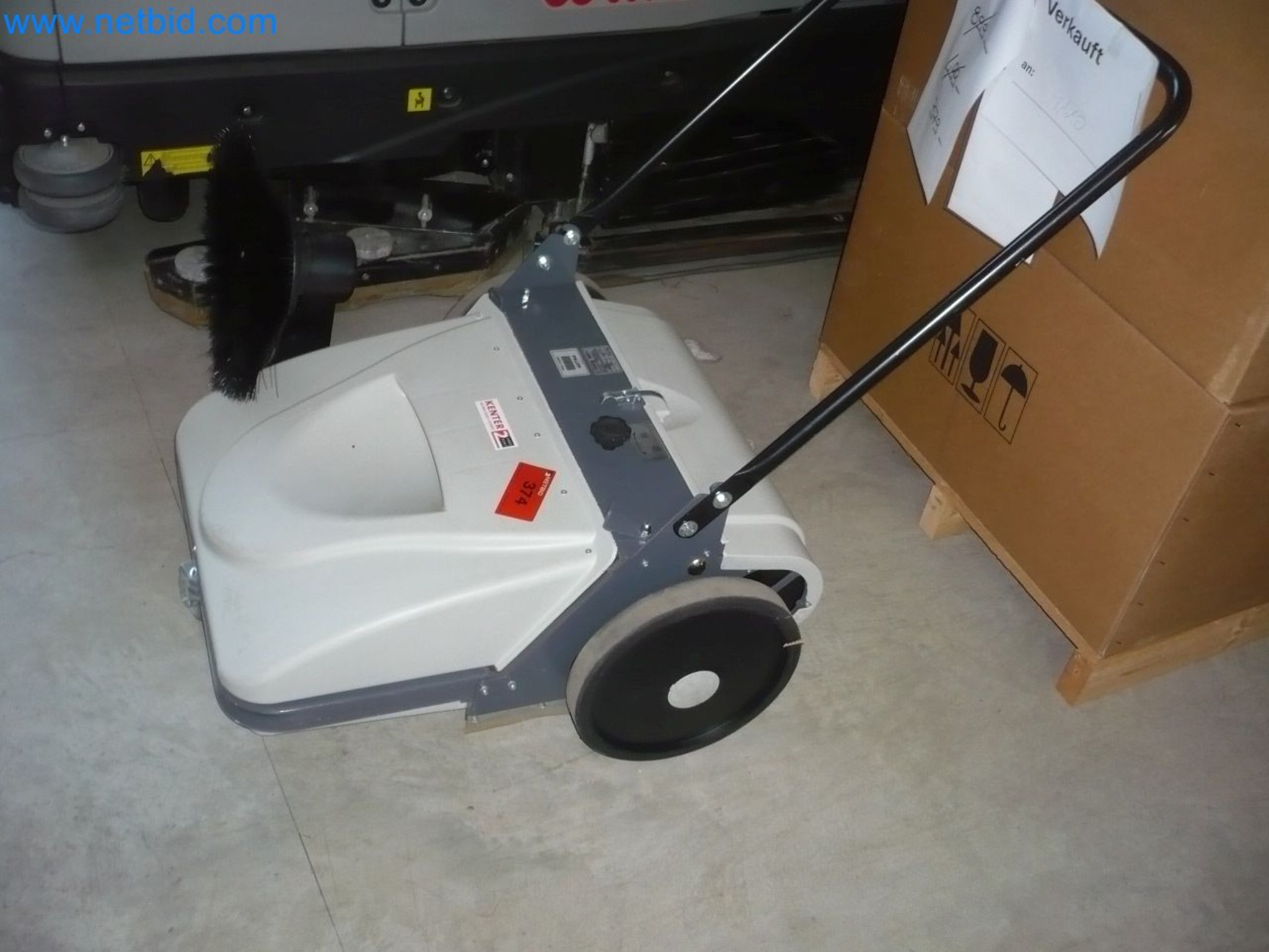 Úklidové stroje, zařízení a příslušenství, dlouhodobý a oběžný majetek a vozidla-1