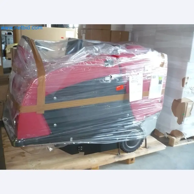 Machines de nettoyage, appareils et accessoires, actifs immobilisés et circulants et véhicules-1