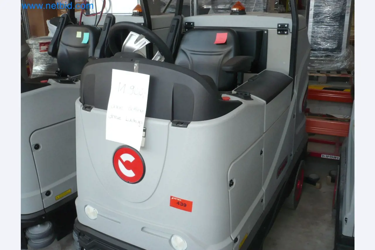 Stroji za čiščenje, oprema in pribor, osnovna in obratna sredstva ter vozila-1