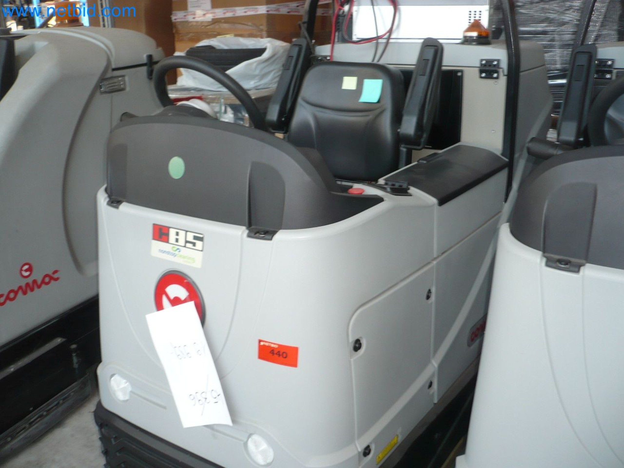 Máquinas, equipos y accesorios de limpieza, activos fijos y circulantes y vehículos-1