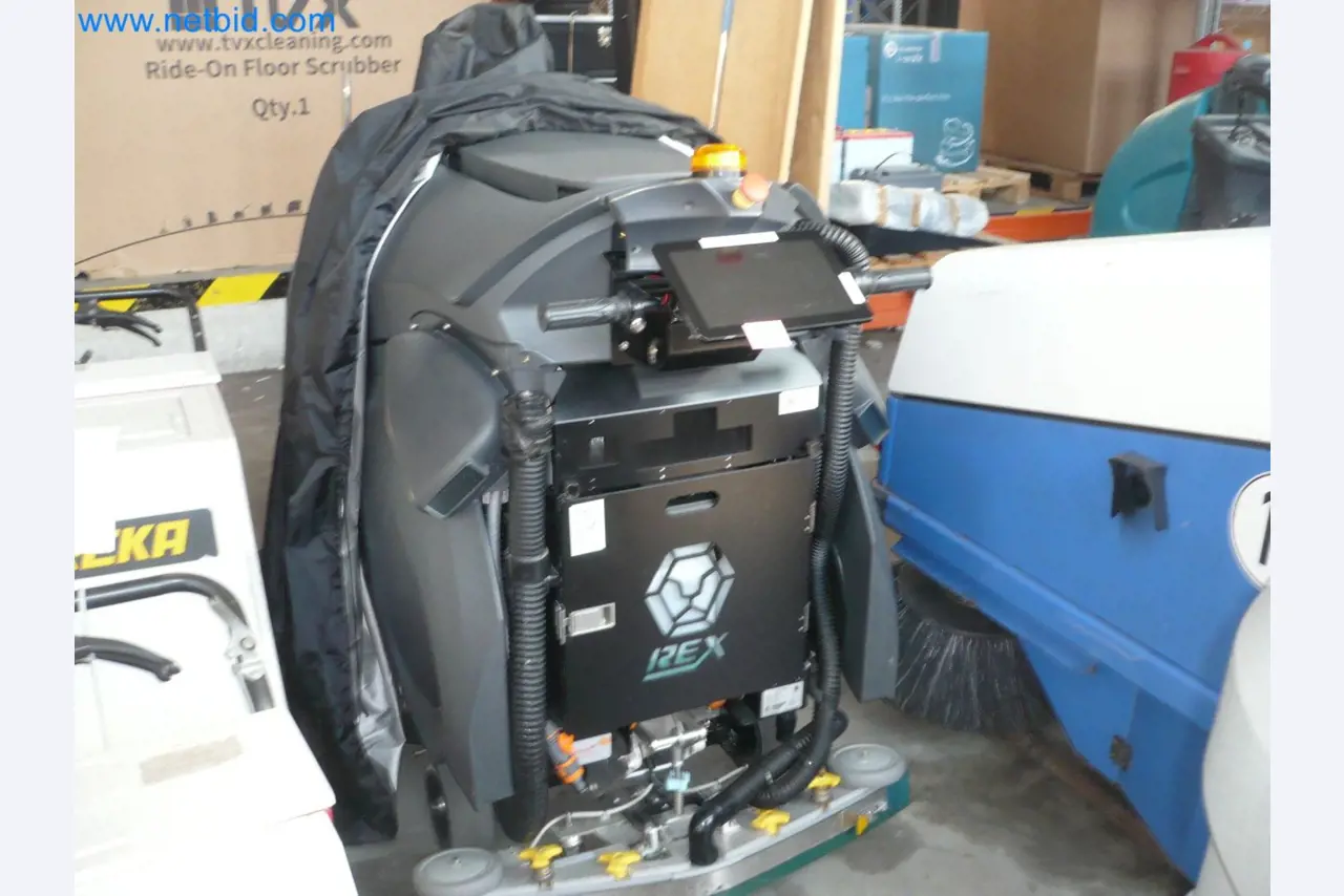 Máquinas, equipos y accesorios de limpieza, activos fijos y circulantes y vehículos-1