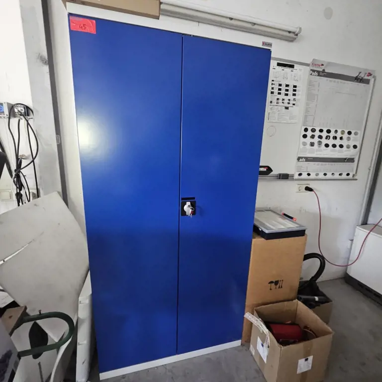 Stahlschrank Würth