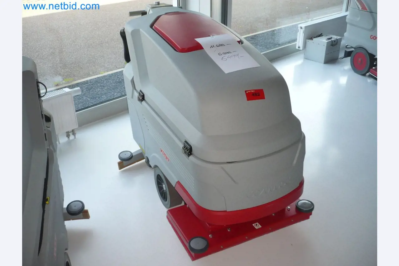 Reinigungsmaschinen, Geräte und Zubehör, Anlage- und Umlaufvermögen sowie Fahrzeuge-1