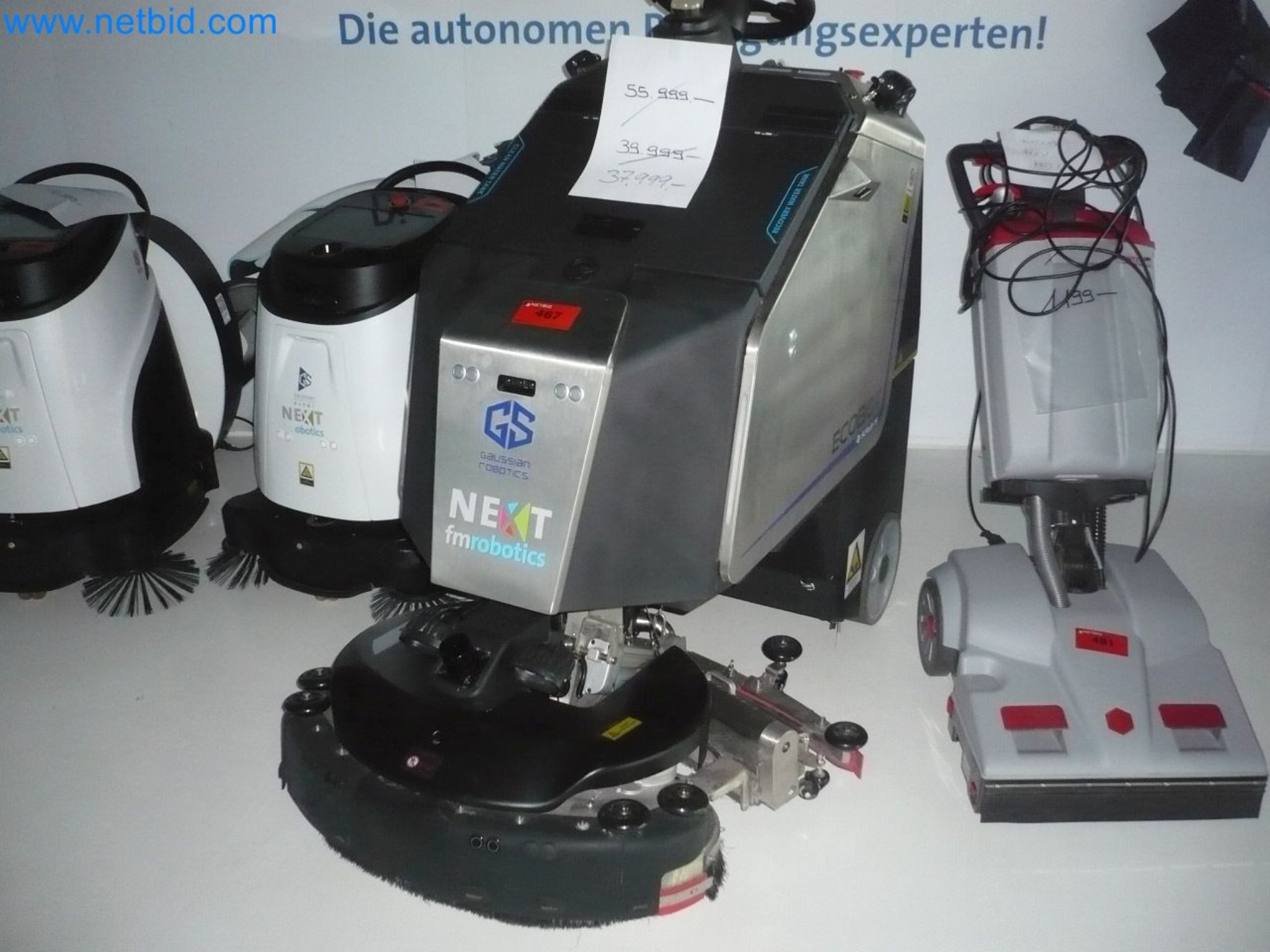 Reinigungsmaschinen, Geräte und Zubehör, Anlage- und Umlaufvermögen sowie Fahrzeuge-1