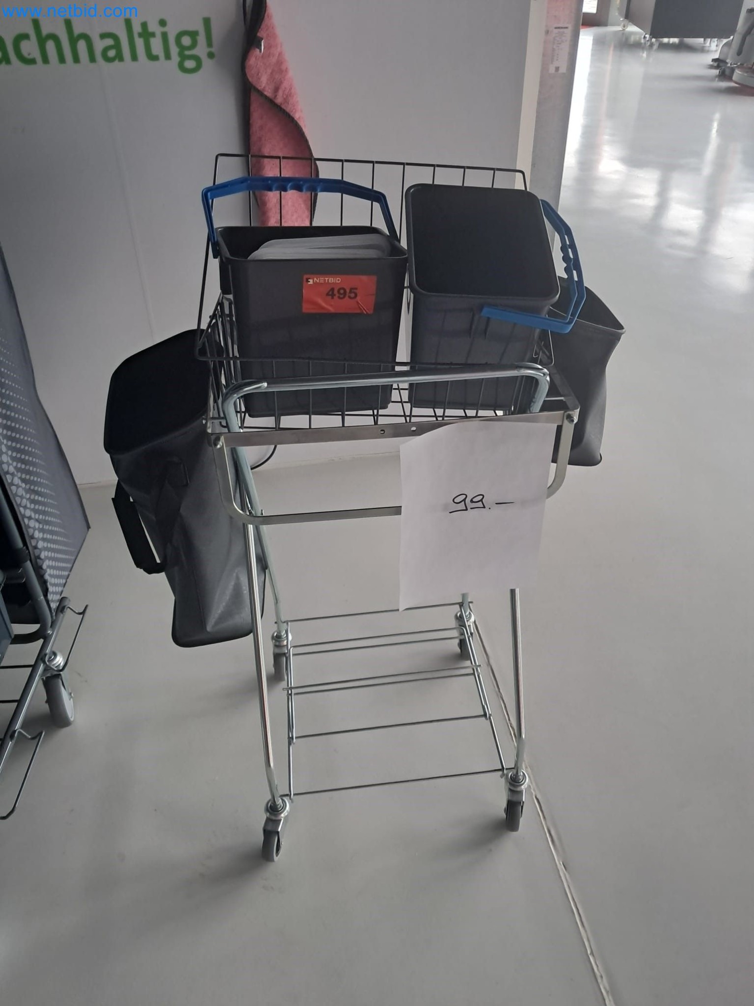 Reinigungsmaschinen, Geräte und Zubehör, Anlage- und Umlaufvermögen sowie Fahrzeuge-1