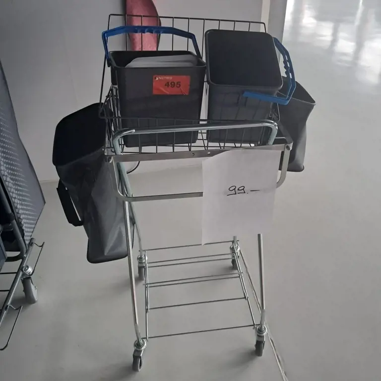Reinigungswagen