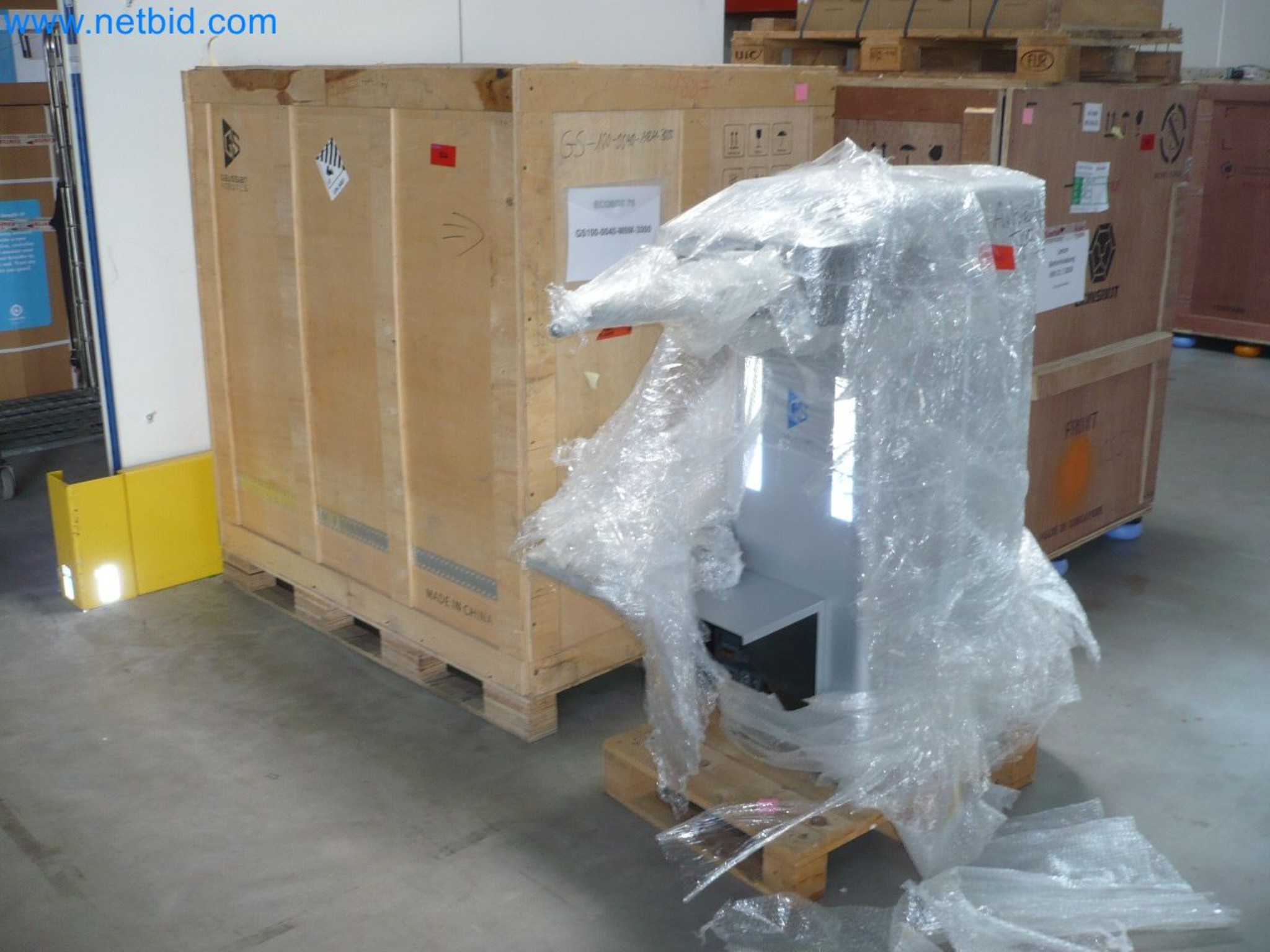 Máquinas, equipos y accesorios de limpieza, activos fijos y circulantes y vehículos-1