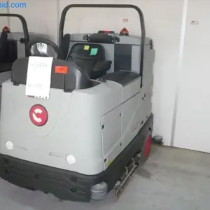 Nassschrubbautomatutomat Comac C100