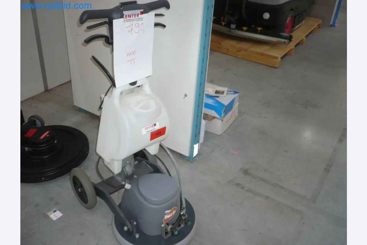 Handel i wynajem maszyn czyszczących, sprzętu i akcesoriów, środków trwałych i obrotowych oraz pojazdów-1