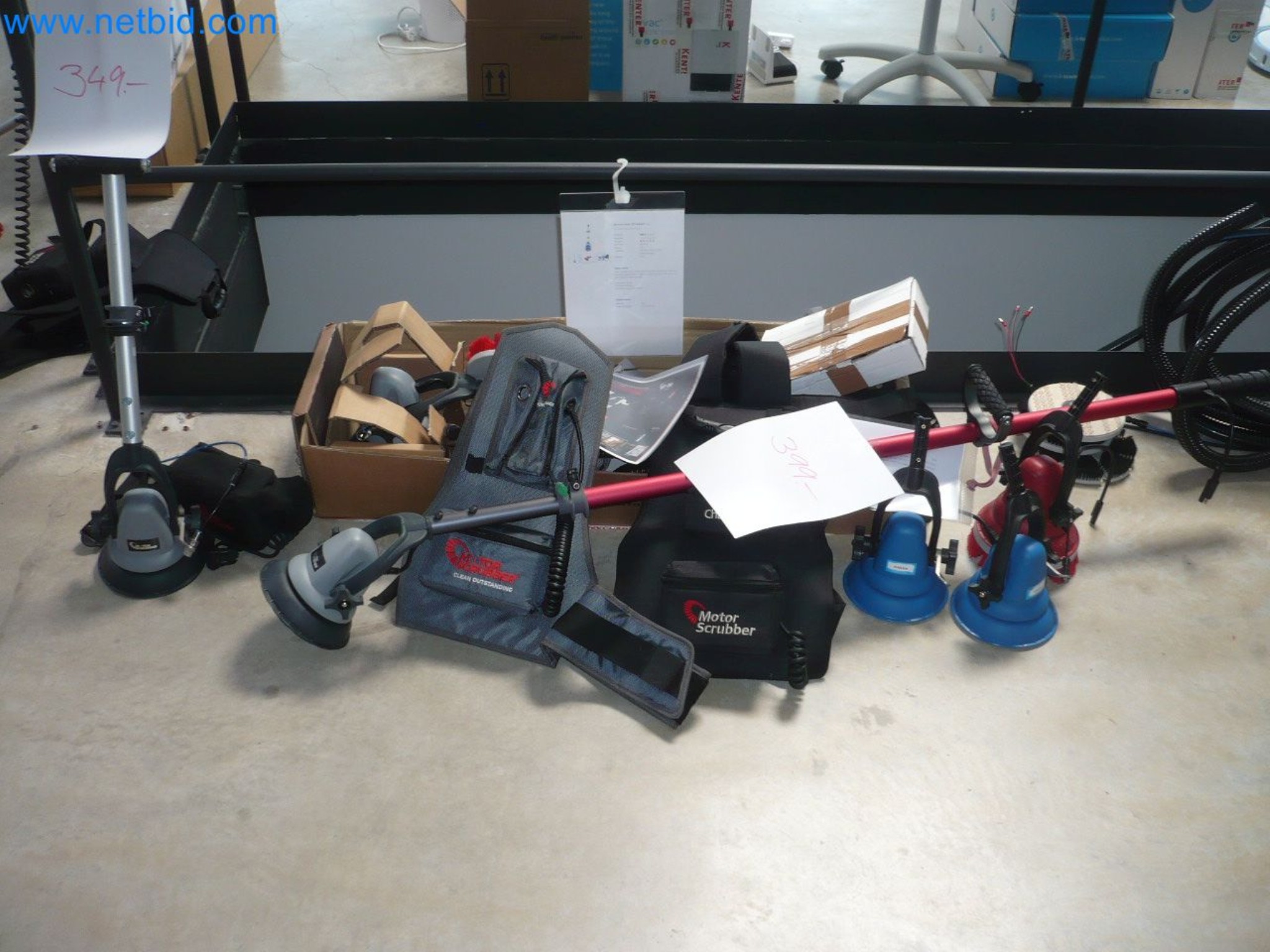 Maszyny czyszczące, sprzęt i akcesoria, środki trwałe i obrotowe oraz pojazdy-1