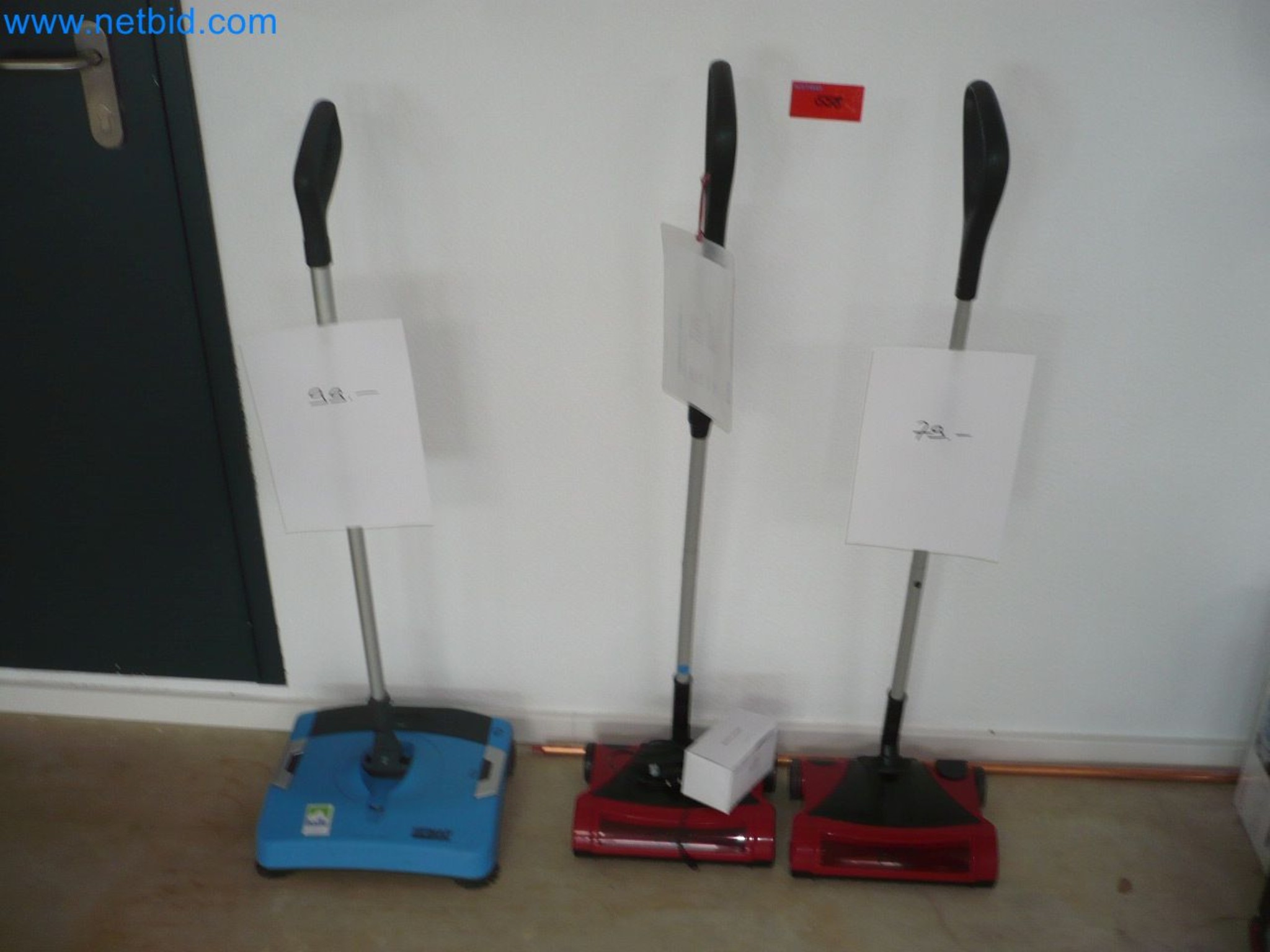 Stroji za čiščenje, oprema in pribor, osnovna in obratna sredstva ter vozila-1