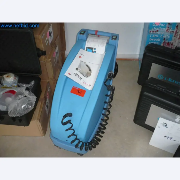 Machines de nettoyage, appareils et accessoires, actifs immobilisés et circulants et véhicules-1