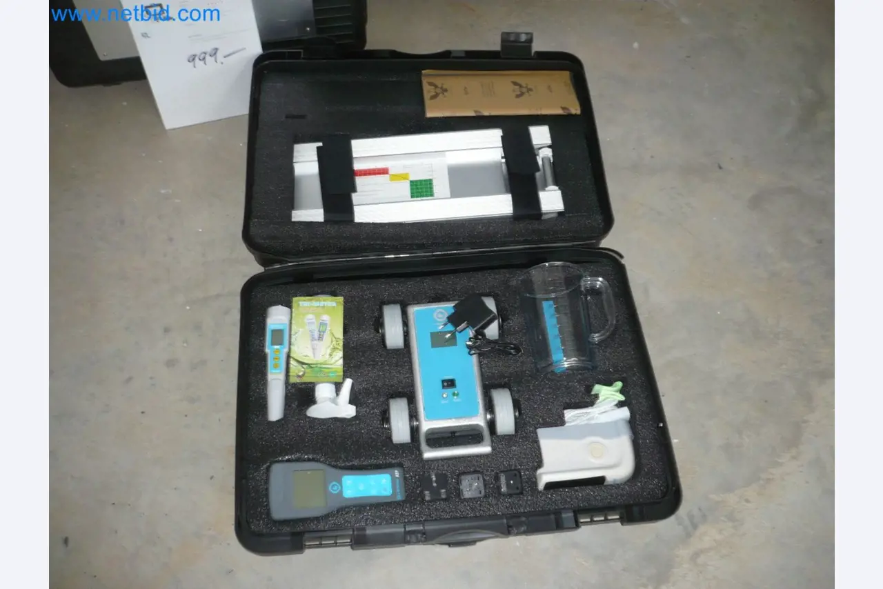 Reinigungsmaschinen, Geräte und Zubehör, Anlage- und Umlaufvermögen sowie Fahrzeuge-1