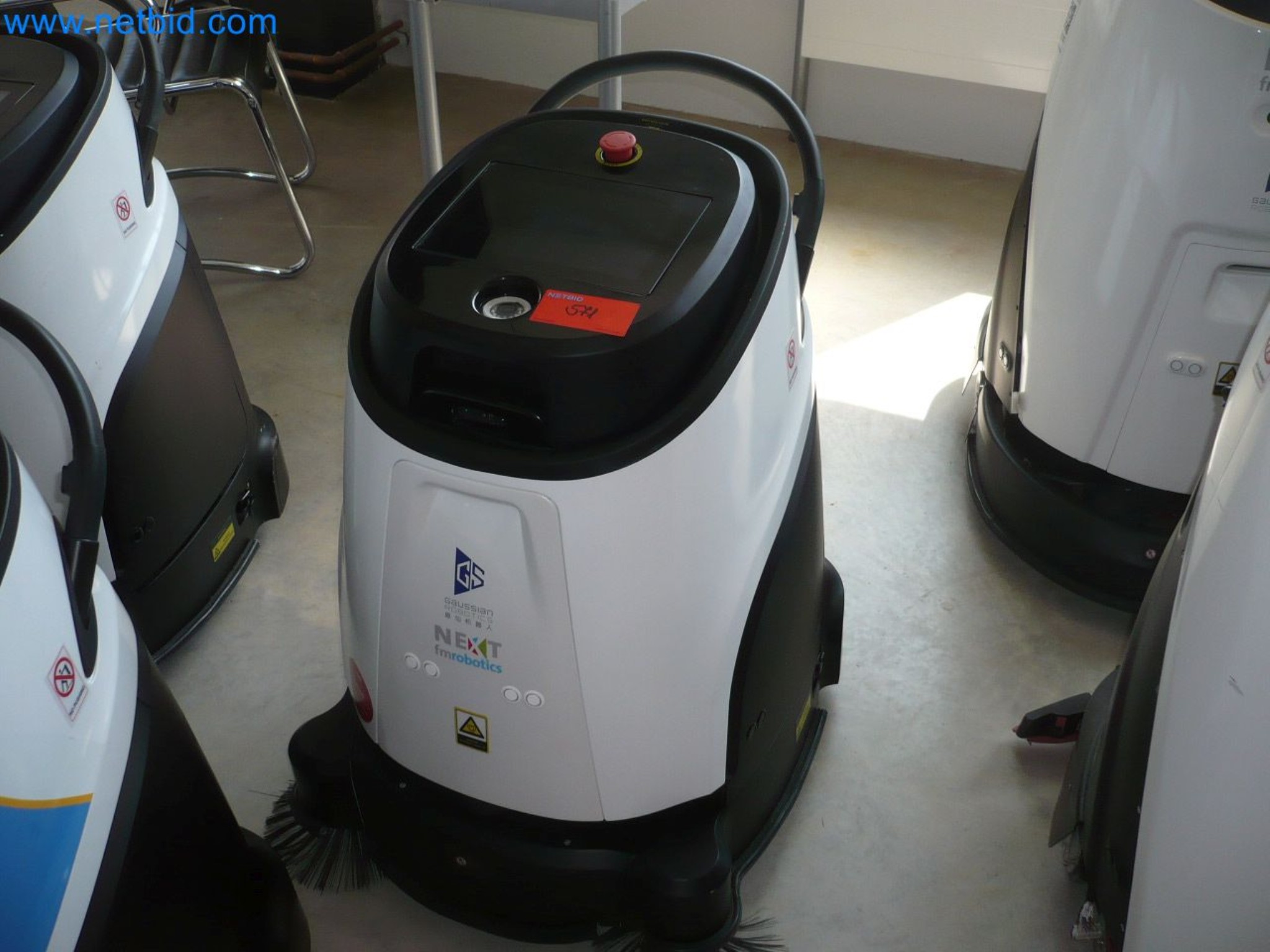 Reinigungsmaschinen, Geräte und Zubehör, Anlage- und Umlaufvermögen sowie Fahrzeuge-1