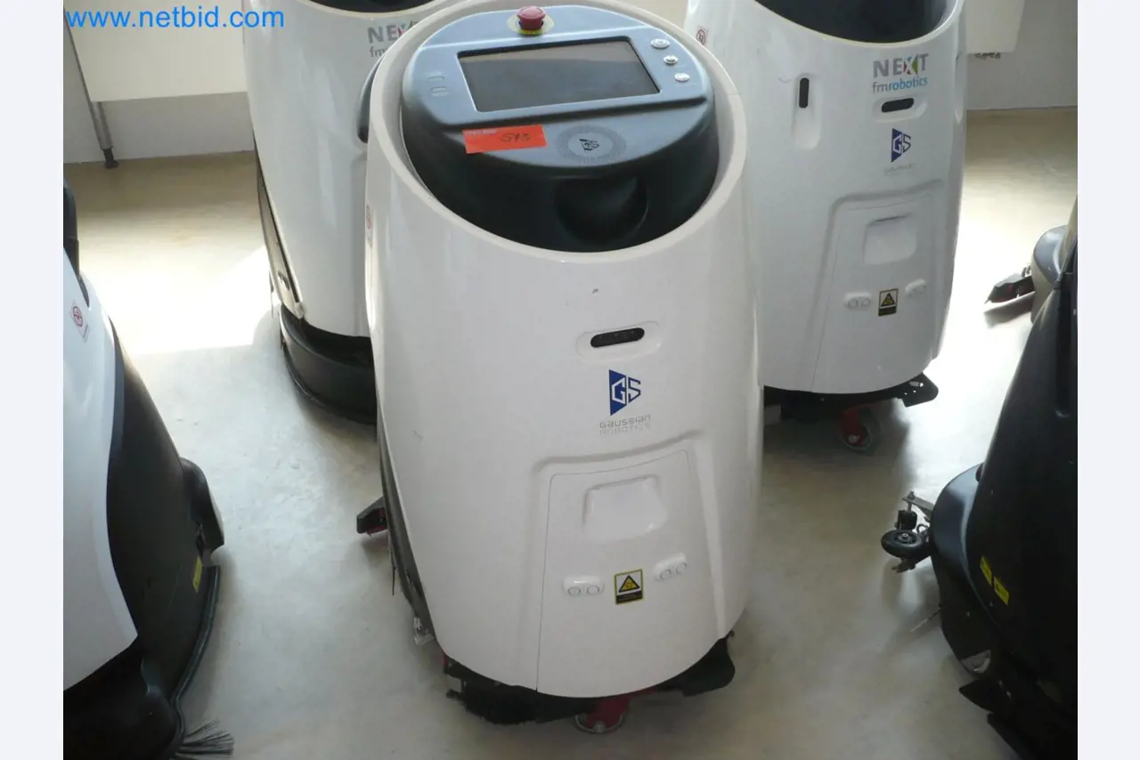 Machines de nettoyage, appareils et accessoires, actifs immobilisés et circulants et véhicules-1