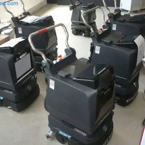 5 Reinigungsroboter Lionsbot R3 Scrub