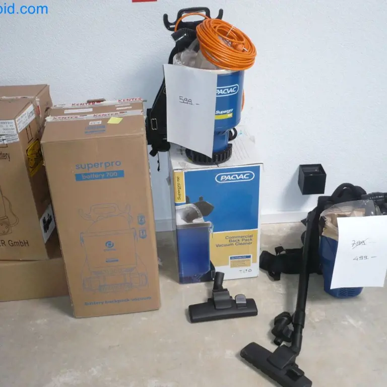2 Akku-Rucksacksauger Pac Vac Battery 700
