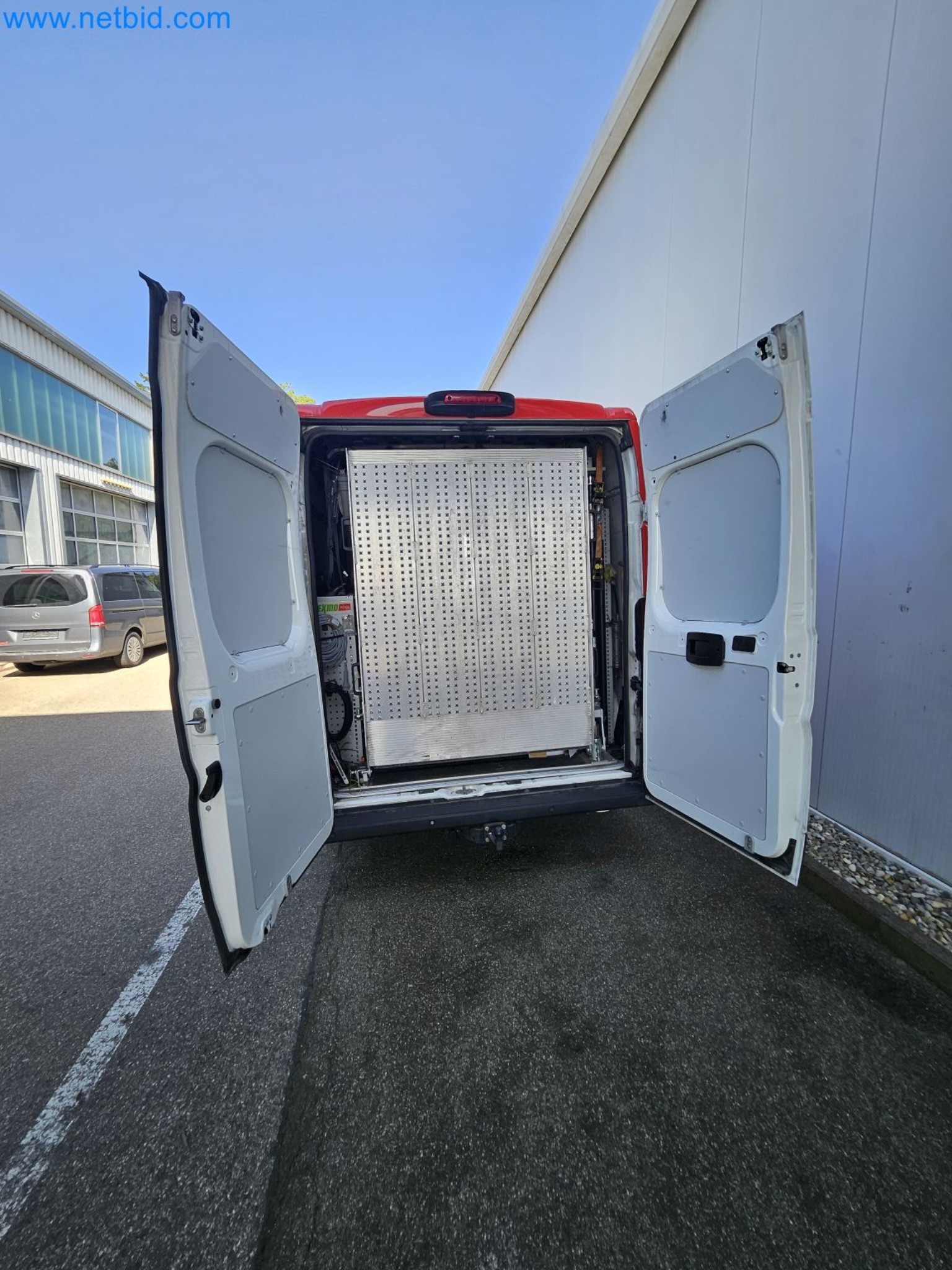 Maszyny czyszczące, sprzęt i akcesoria, środki trwałe i obrotowe oraz pojazdy-5