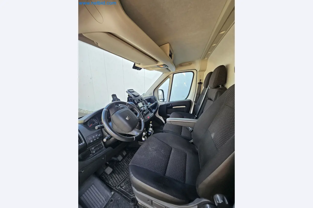 Maszyny czyszczące, sprzęt i akcesoria, środki trwałe i obrotowe oraz pojazdy-6