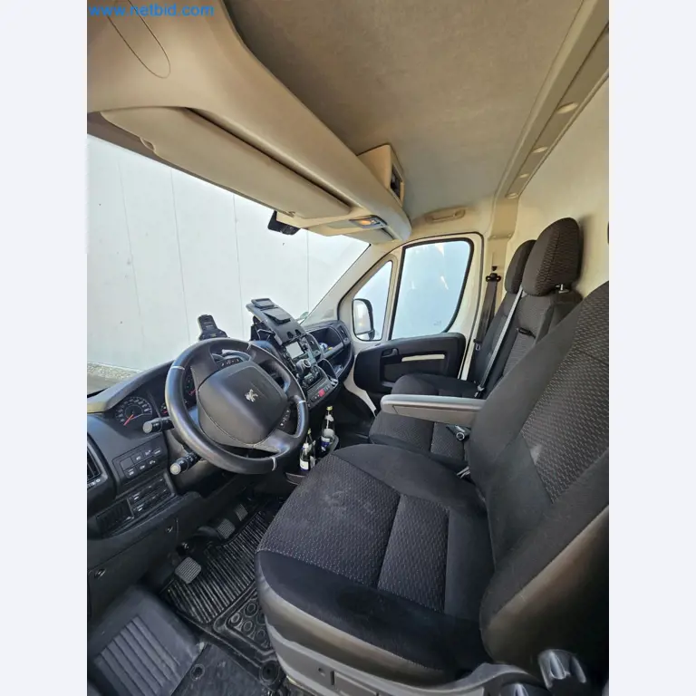 Maszyny czyszczące, sprzęt i akcesoria, środki trwałe i obrotowe oraz pojazdy-6