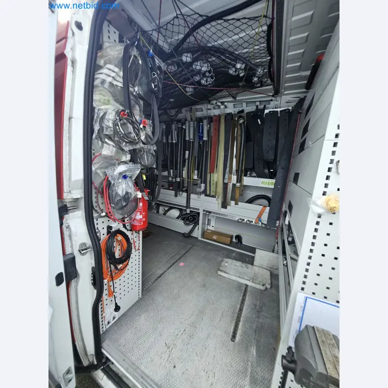 Maszyny czyszczące, sprzęt i akcesoria, środki trwałe i obrotowe oraz pojazdy-9