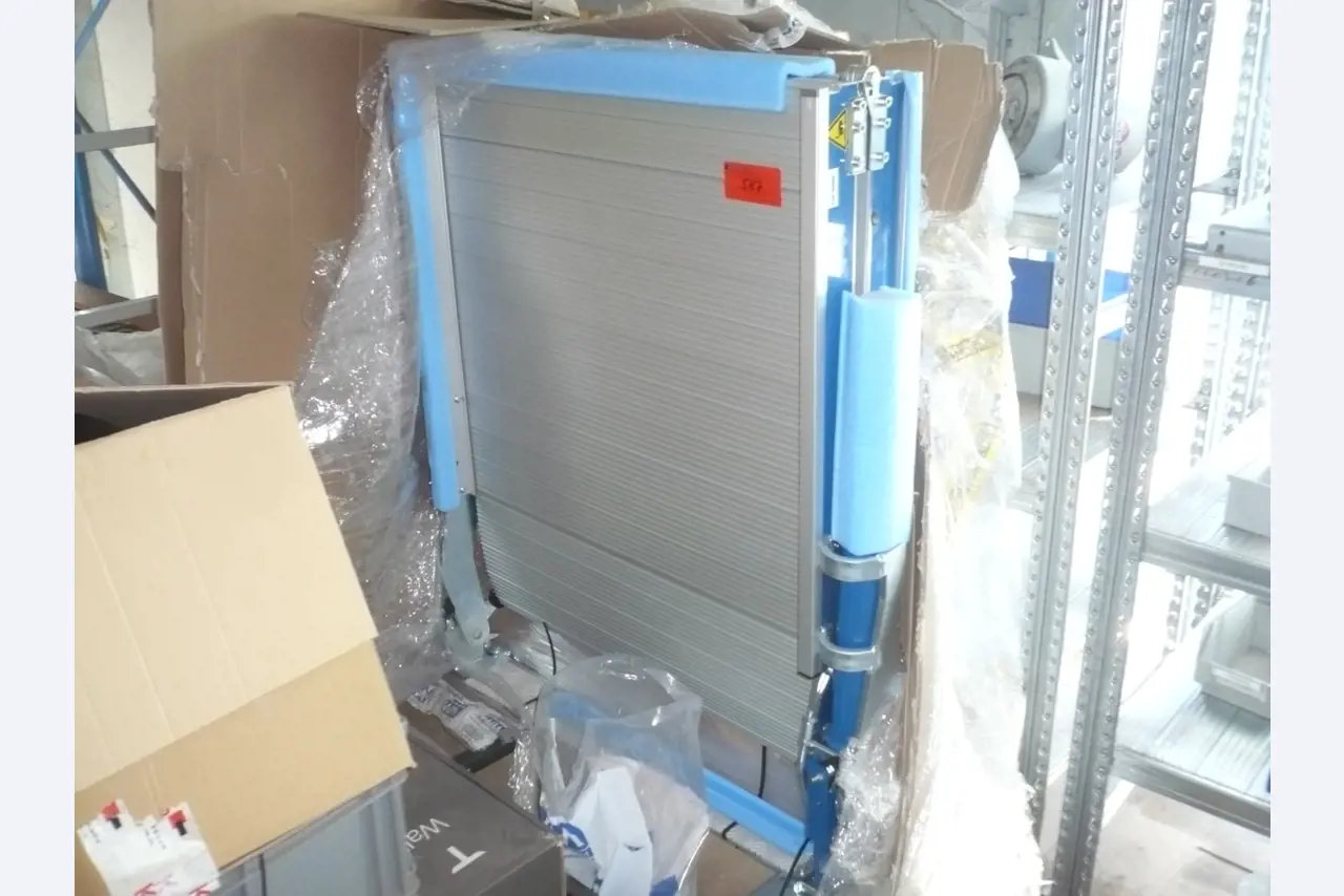 Reinigungsmaschinen, Geräte und Zubehör, Anlage- und Umlaufvermögen sowie Fahrzeuge-1