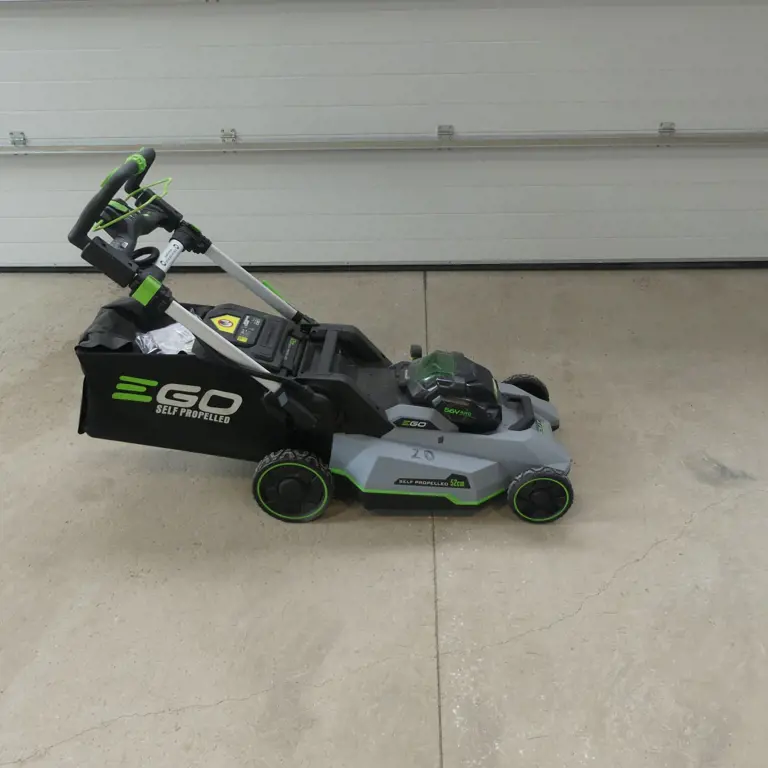 Cortacésped inalámbrico EGO LM2130E-SP
