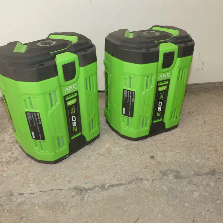 2 Pilas recargables multifunción EGO BAT6702T