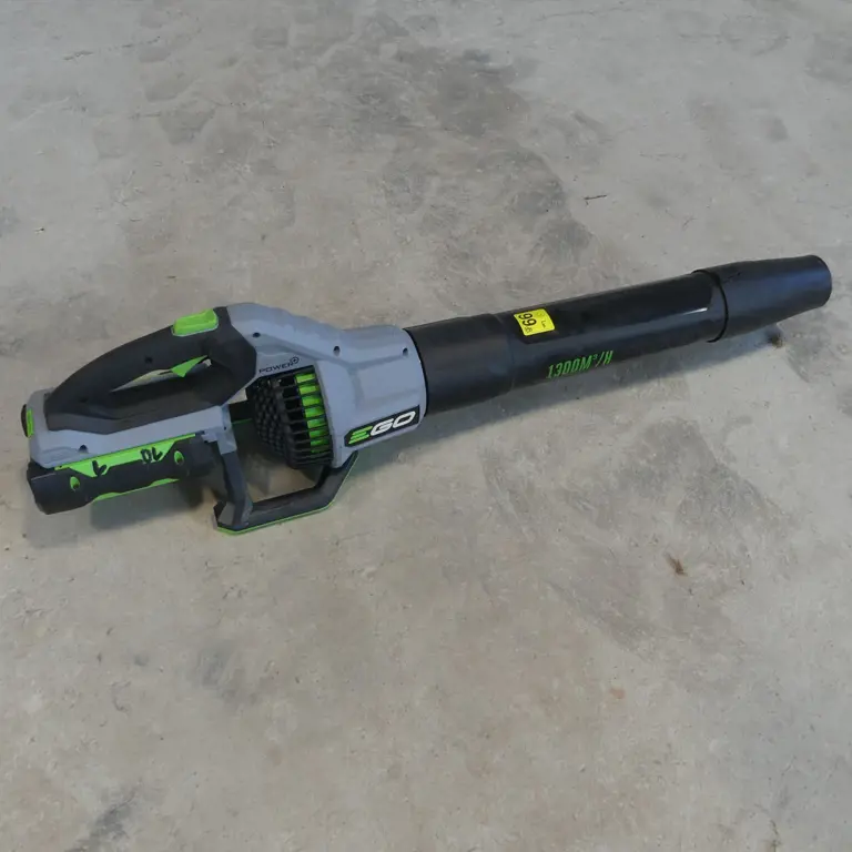 Akumulatorski pihalnik listja EGO LB7650E