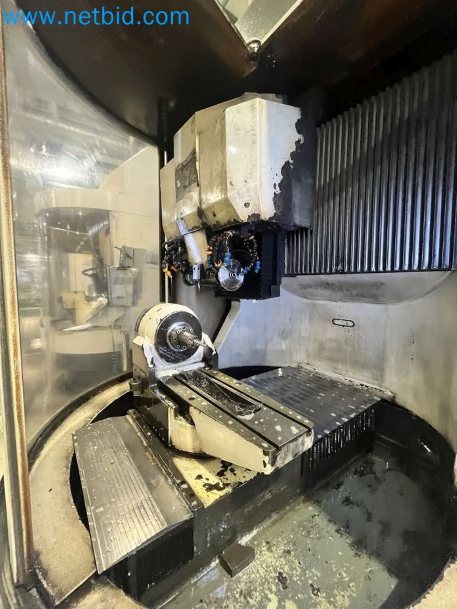 Maszyny do obróbki metalu w Portugalii-23