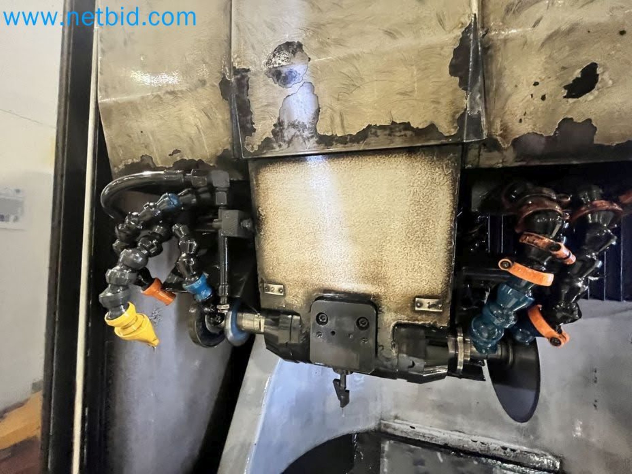 Maszyny do obróbki metalu w Portugalii-35