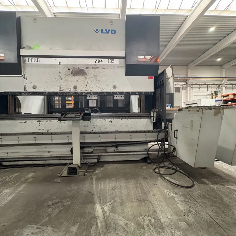 Press brake LVD PPEB 135/30