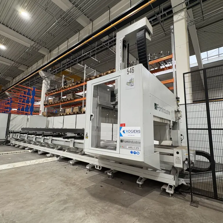 CNC-4-Achsen-Bearbeitungszentrum FOM INDUSTRIE AXEL 4 075