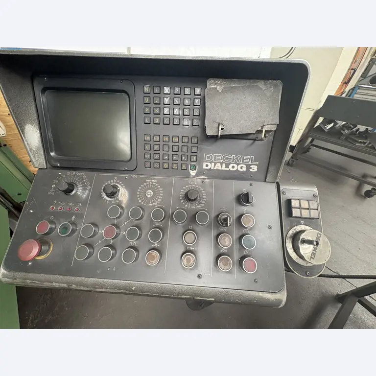 Maszyny do obróbki metalu ze zreorganizowanego parku maszynowego-2