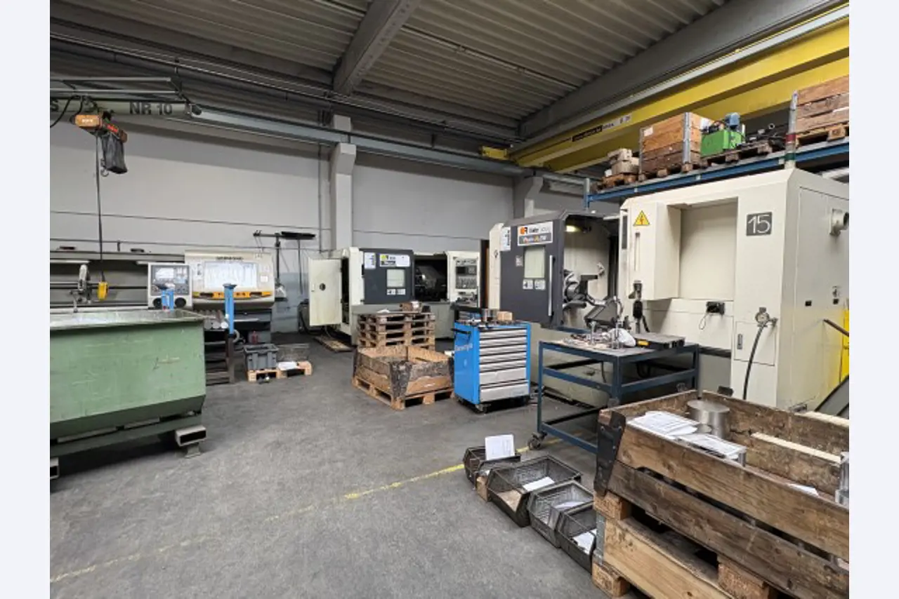 Machines pour le travail du métal provenant du parc de machines réorganisé-2