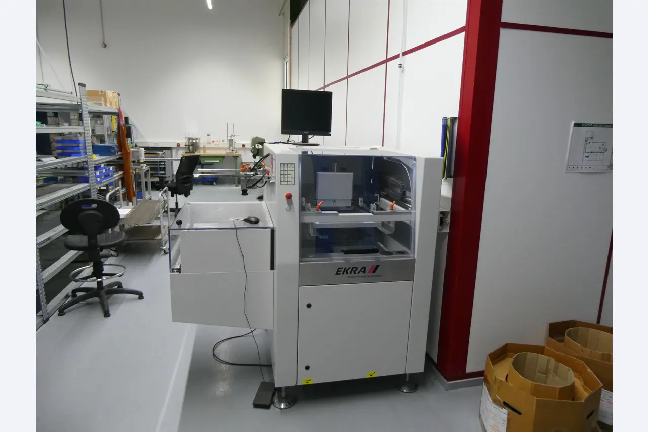 Injection molding machines, CNC machines & assembly lines for heating elements and automotive components-11