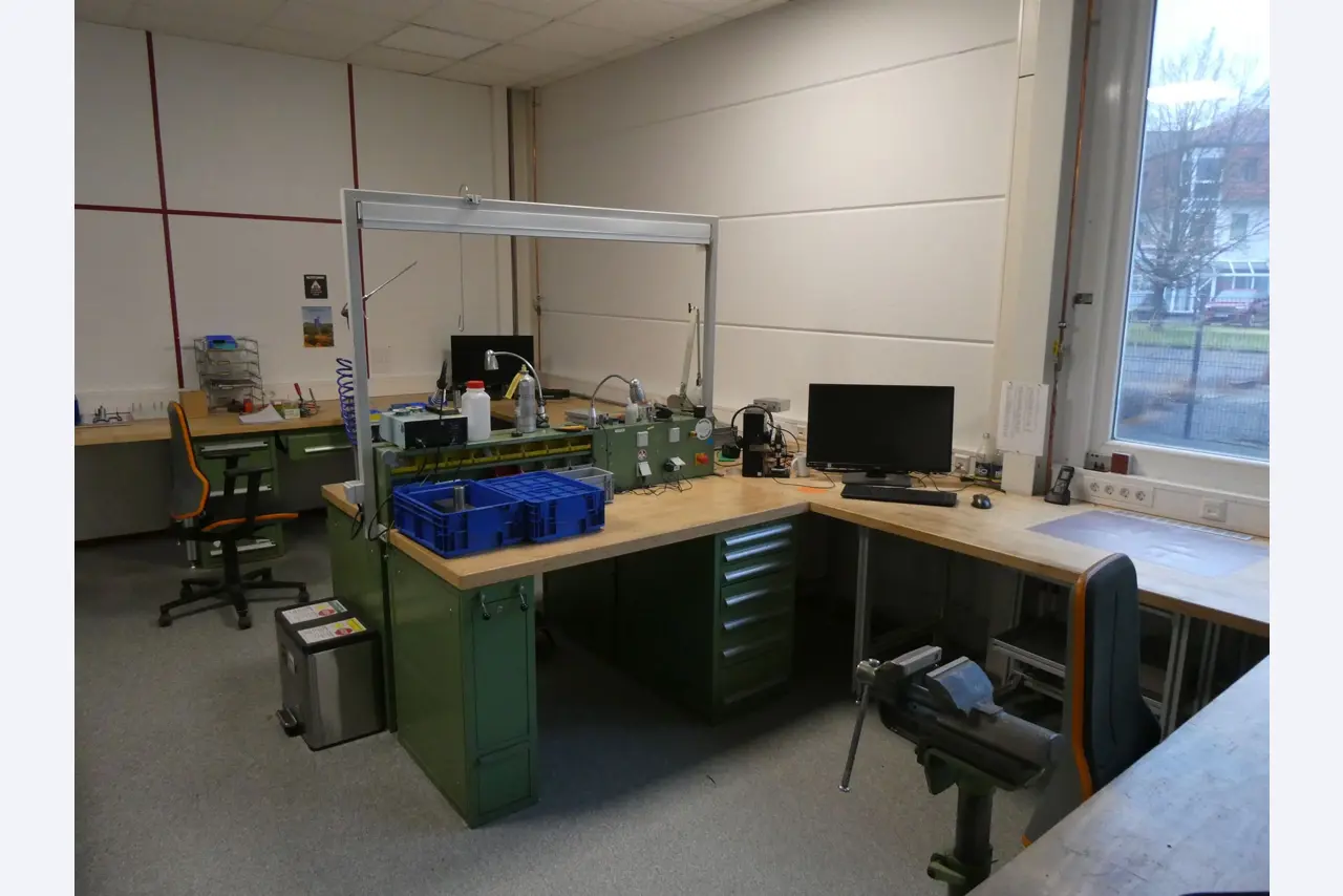 Injection molding machines, CNC machines & assembly lines for heating elements and automotive components-14