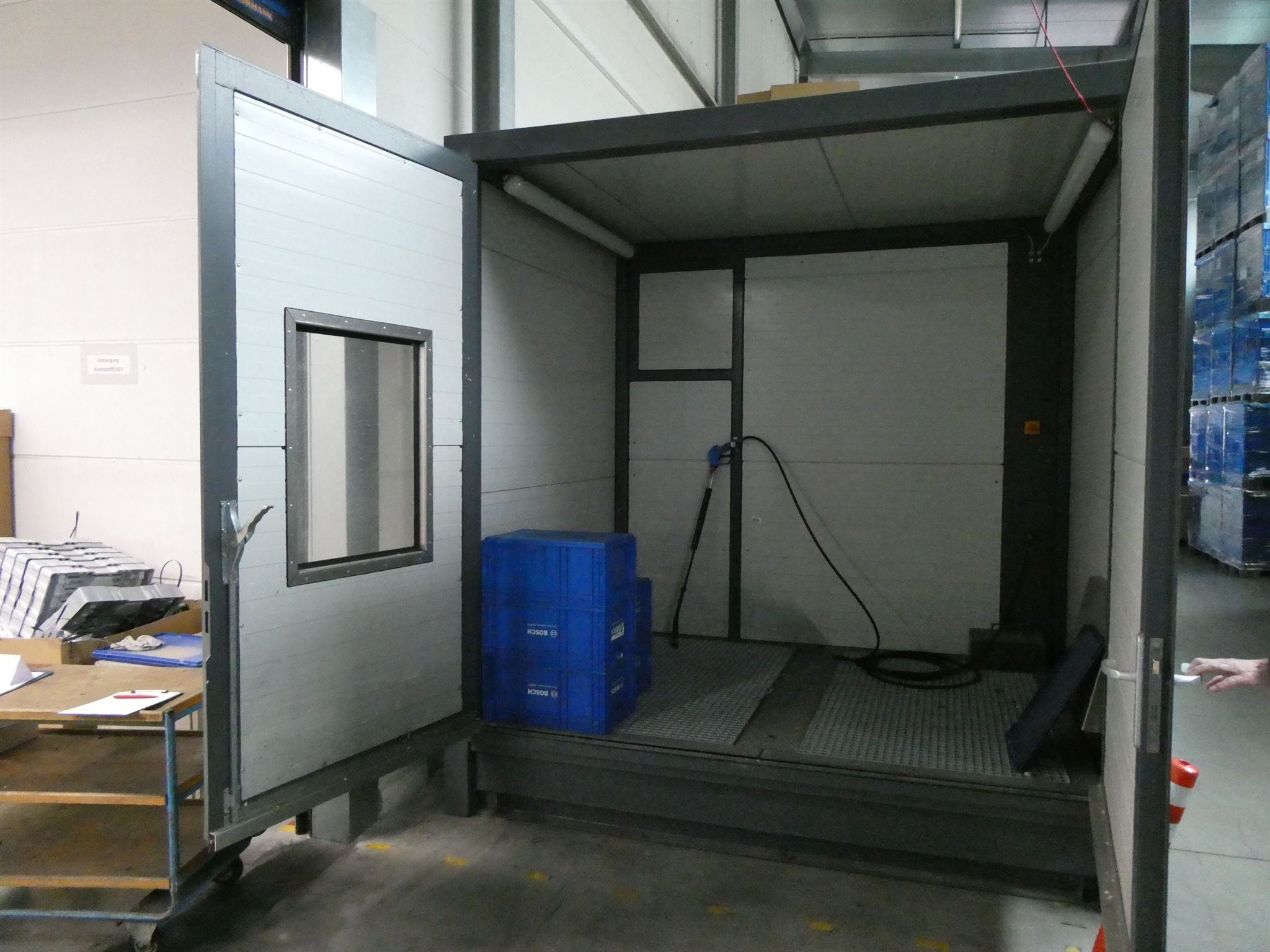 Injection molding machines, CNC machines & assembly lines for heating elements and automotive components-28