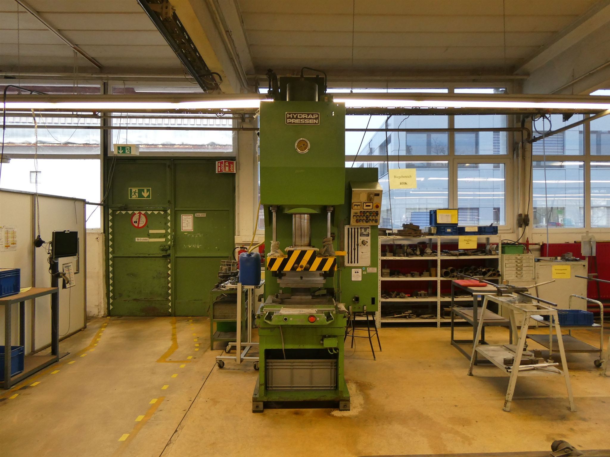 Injection molding machines, CNC machines & assembly lines for heating elements and automotive components-35