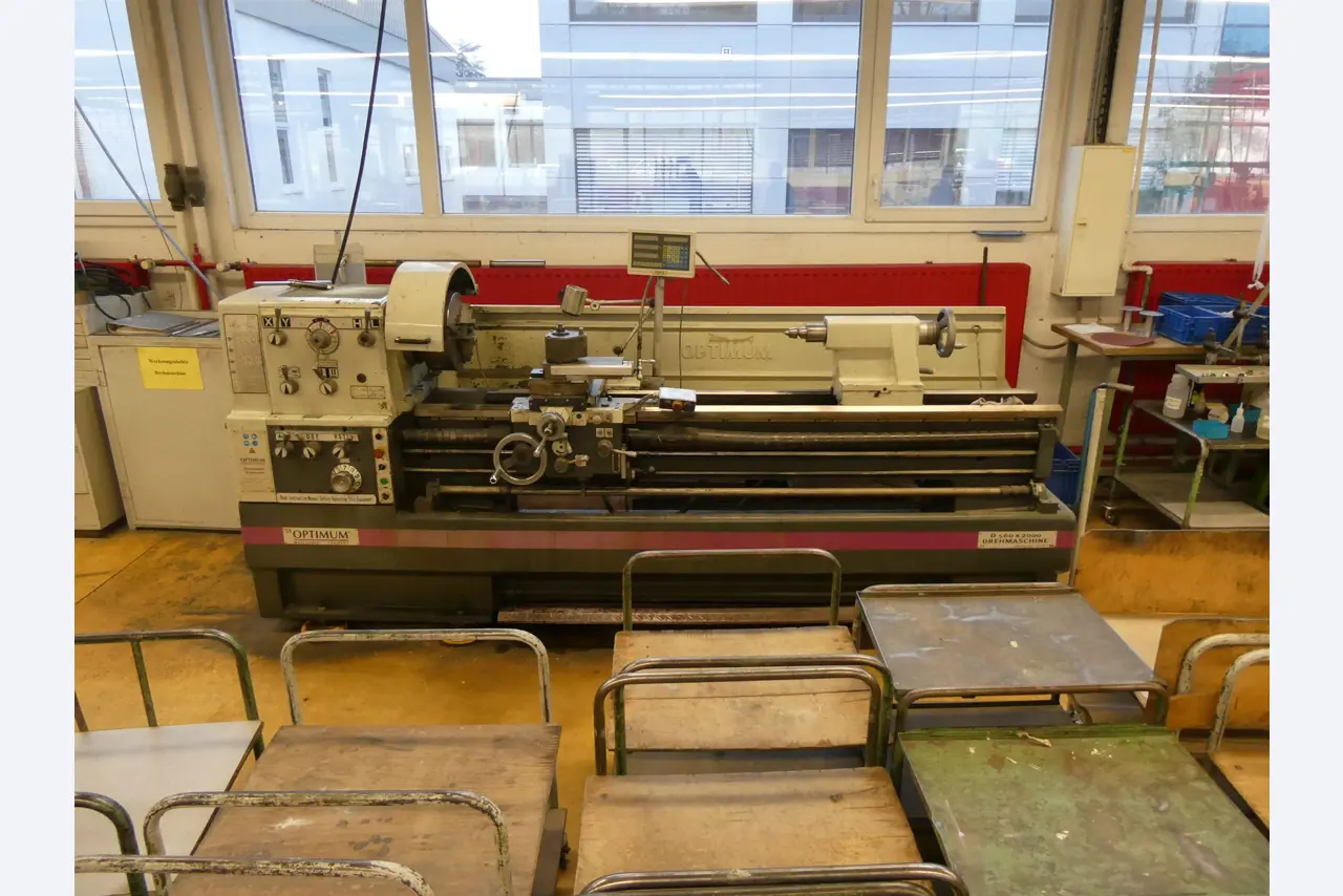 Injection molding machines, CNC machines & assembly lines for heating elements and automotive components-36