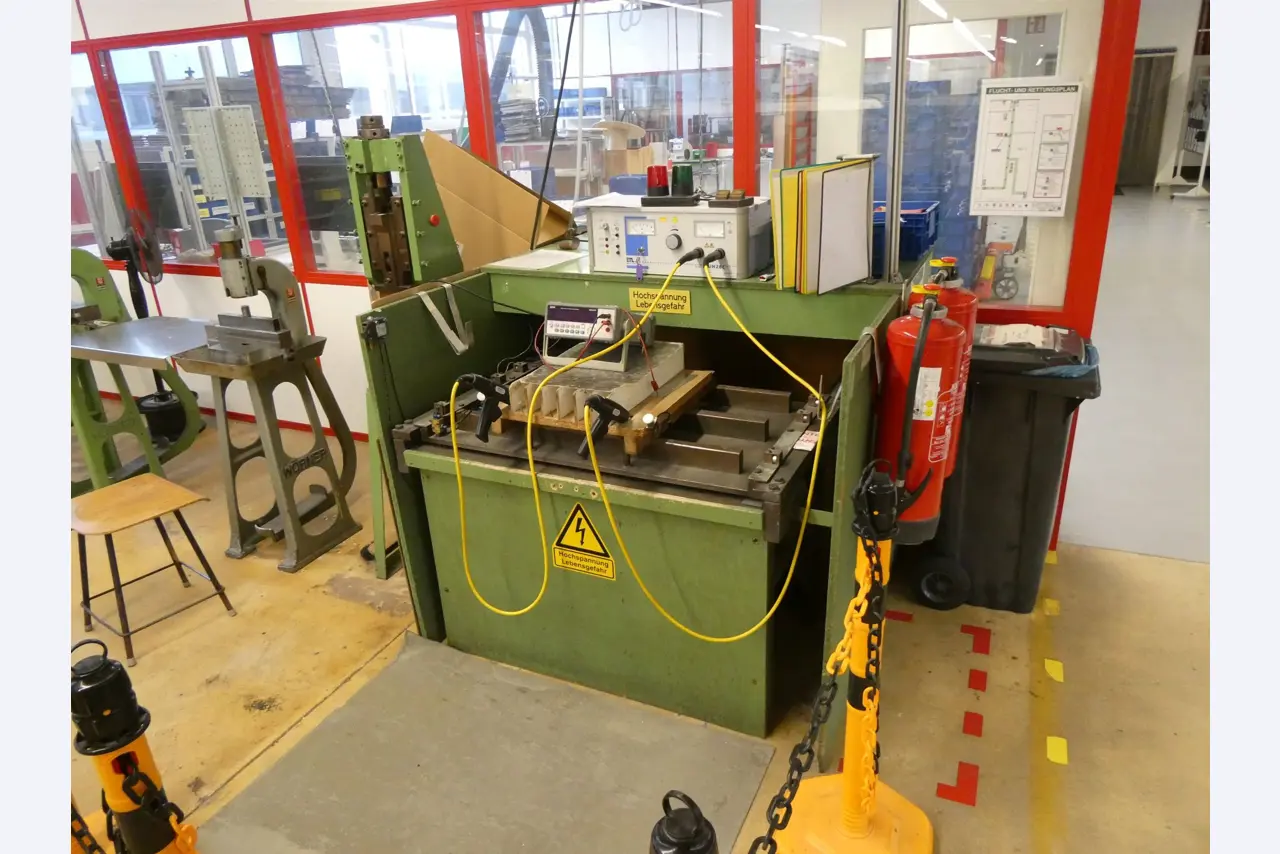 Injection molding machines, CNC machines & assembly lines for heating elements and automotive components-38