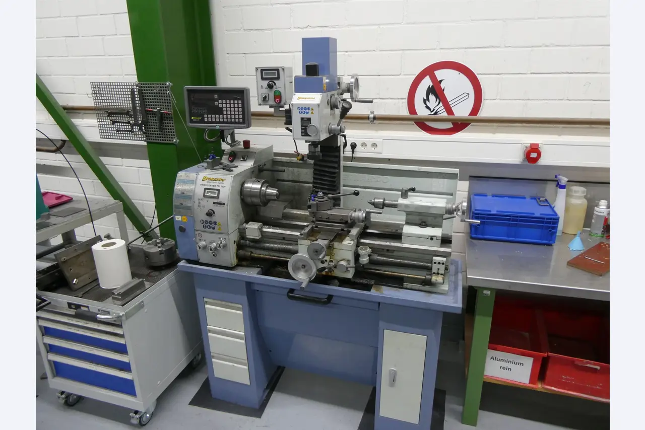 Injection molding machines, CNC machines & assembly lines for heating elements and automotive components-9