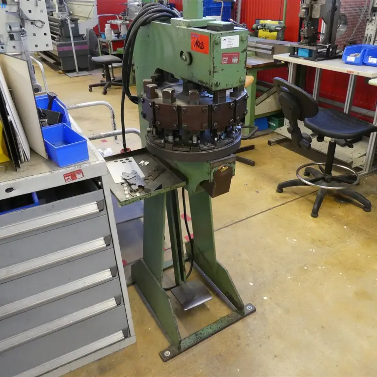 Carrousel de poinçonnage