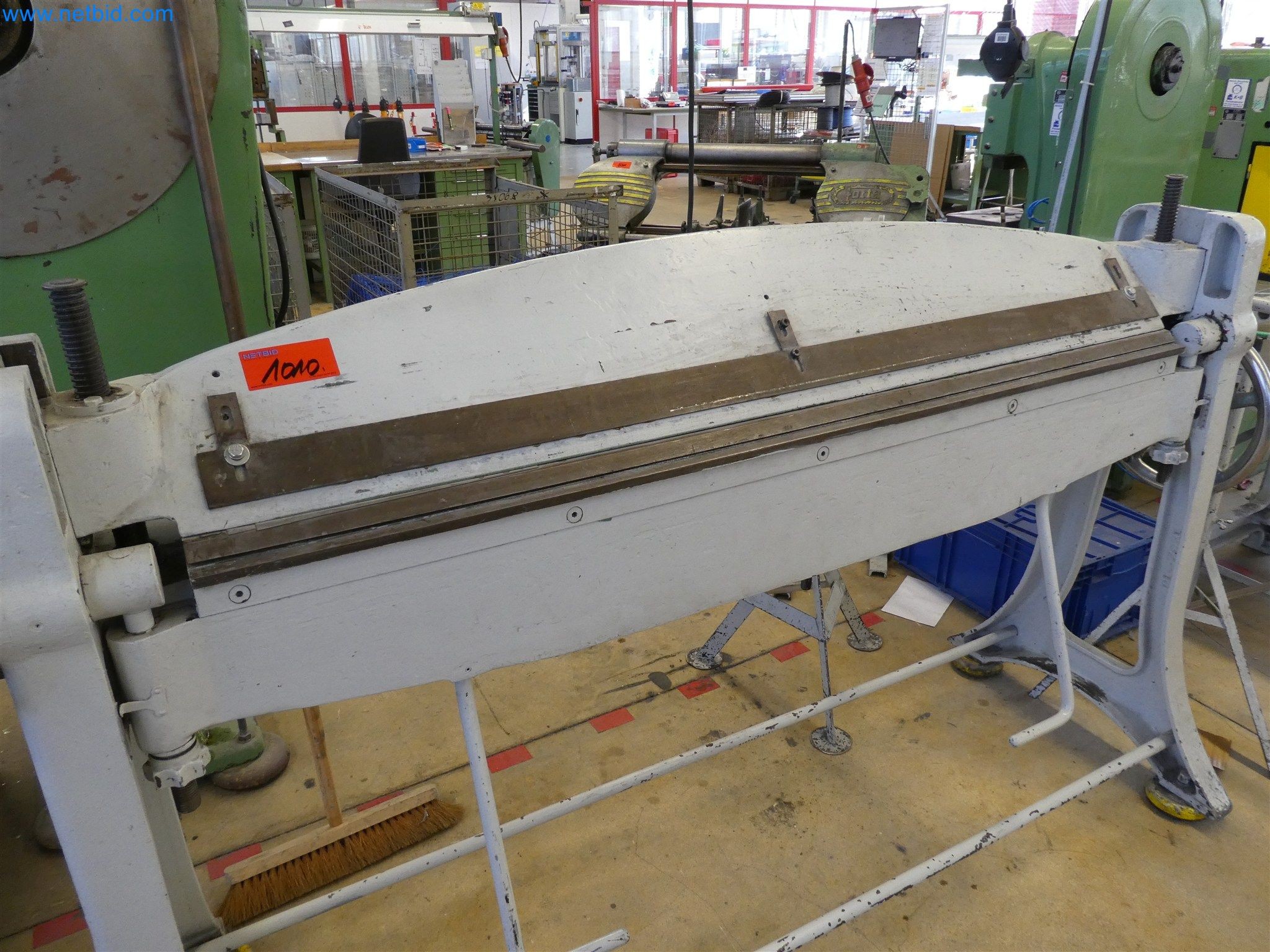 Injection molding machines, CNC machines & assembly lines for heating elements and automotive components-2