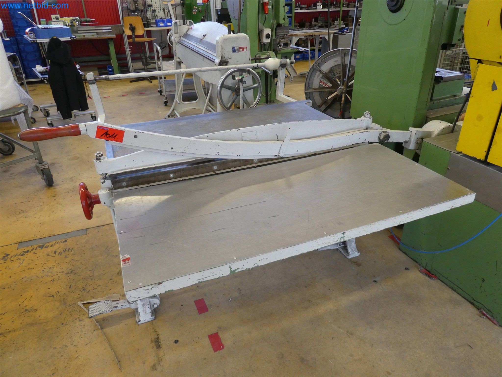 Injection molding machines, CNC machines & assembly lines for heating elements and automotive components-2