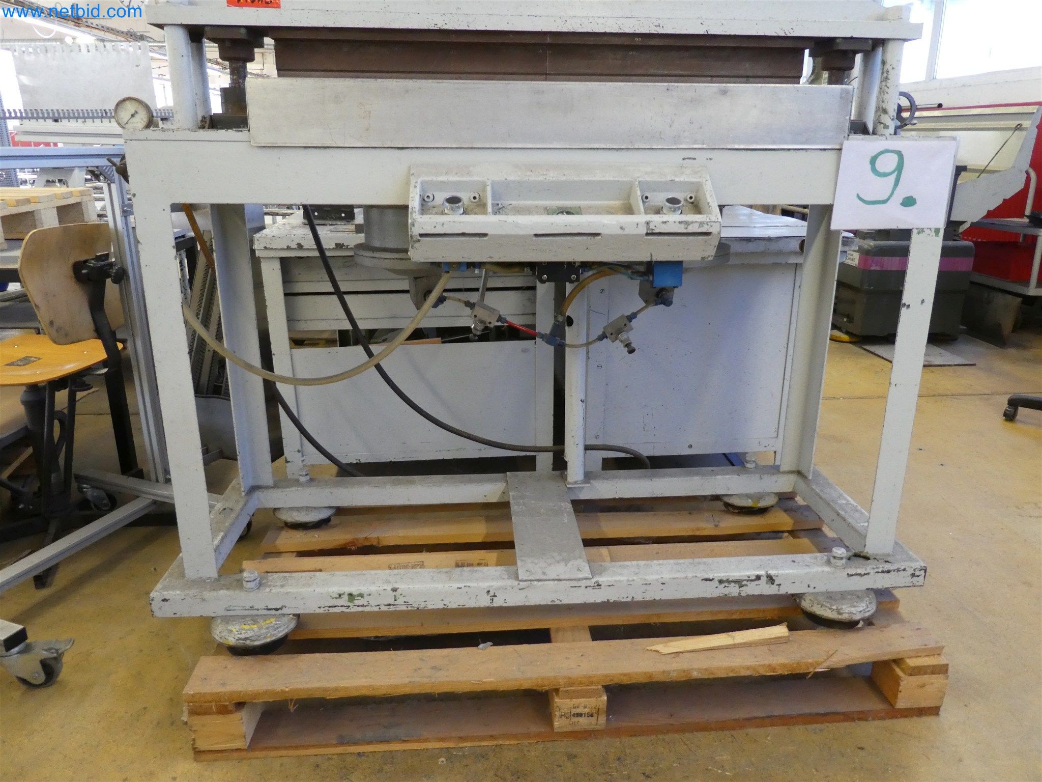 Injection molding machines, CNC machines & assembly lines for heating elements and automotive components-4